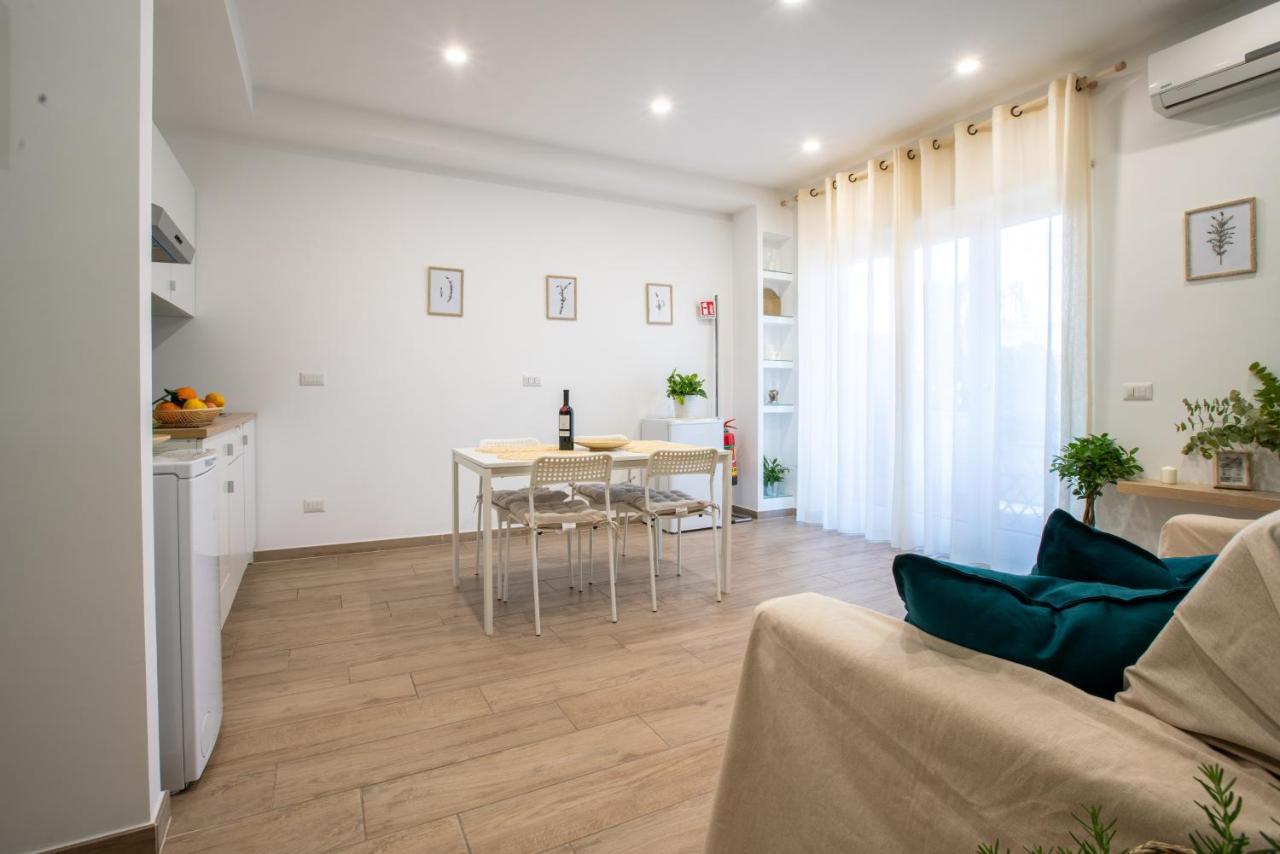 Viva Apartment ซอร์เรนโต ภายนอก รูปภาพ